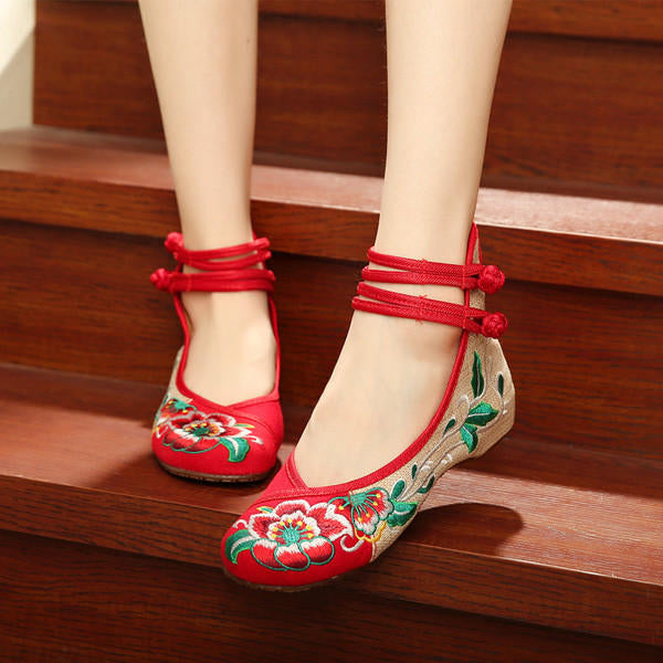 Big Size Women Mary Janes Chinese Embroidered Flower Flat Shoes Linen Loafers Image 4