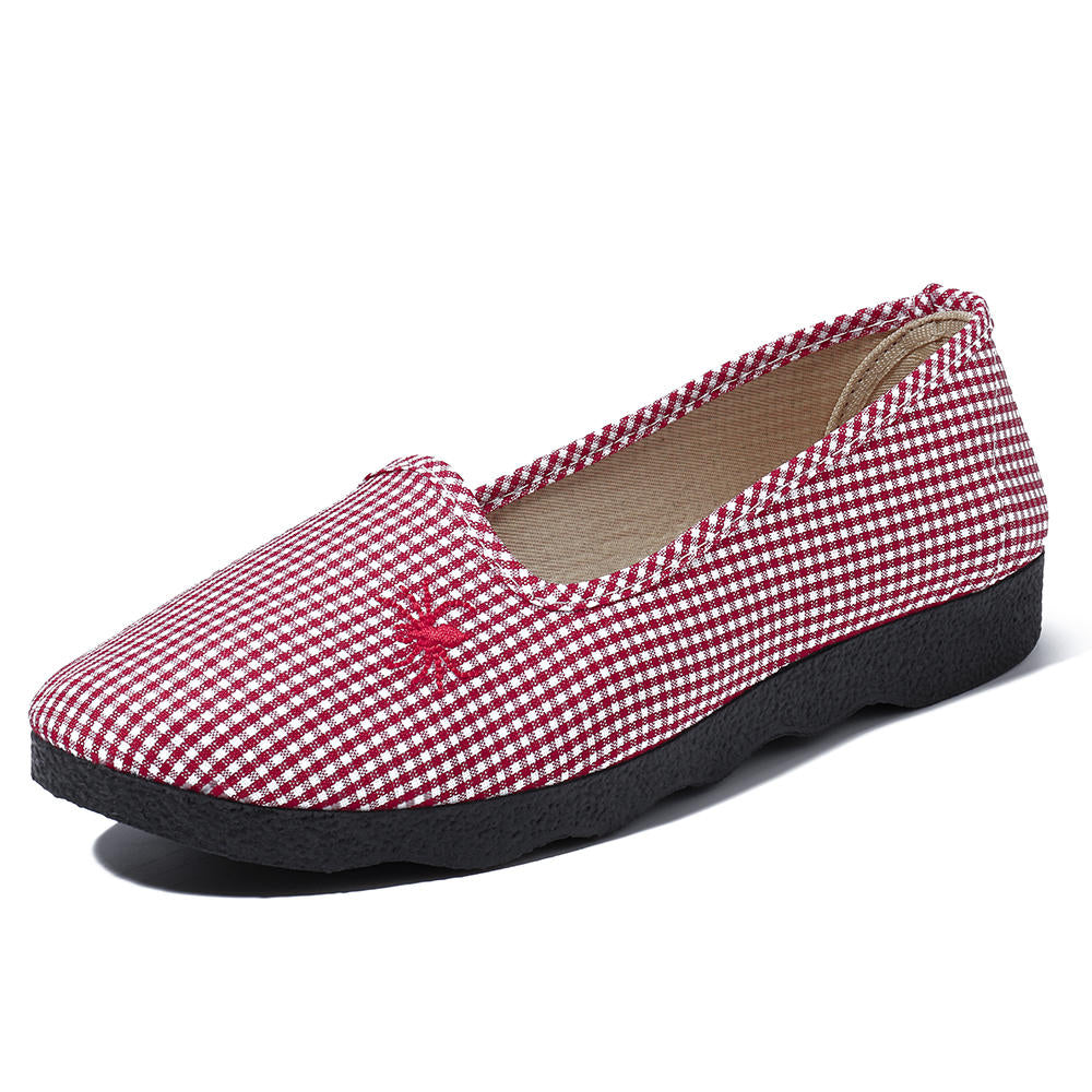 Casual Comfortable Breathable Slip On Flats Women Shoes Image 1