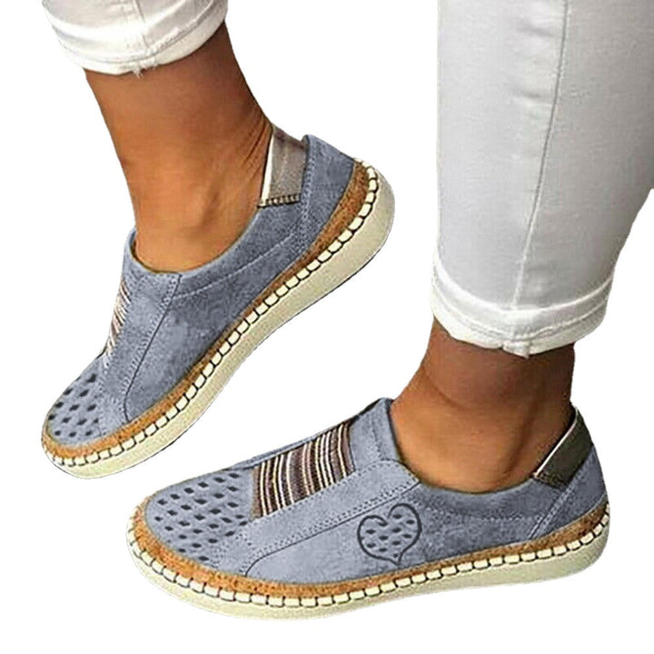Large Size Women Casual Hollow Out Heart-shaped Breathable Flats Image 10