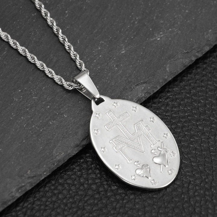 Fashion Necklace Oval Pendants Image 1