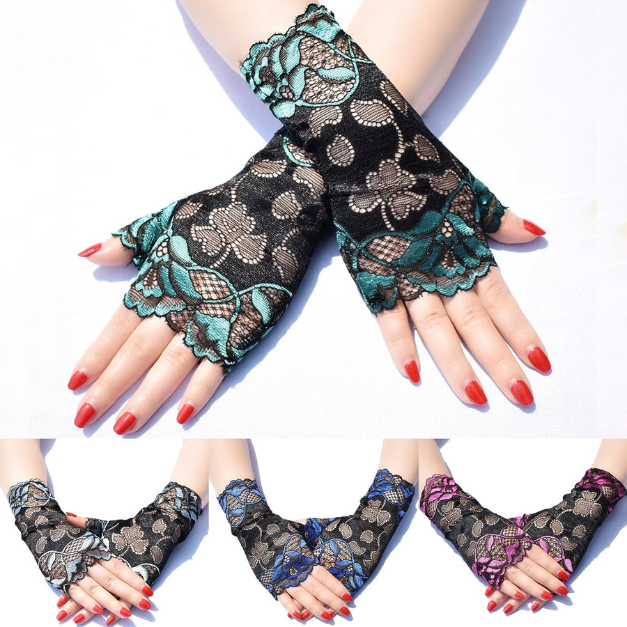 1 Pair Flower Pattern Elastic Crochet Summer Gloves Half Finger Sunscreen Short Lace Gloves for Outdoor Sports Image 1