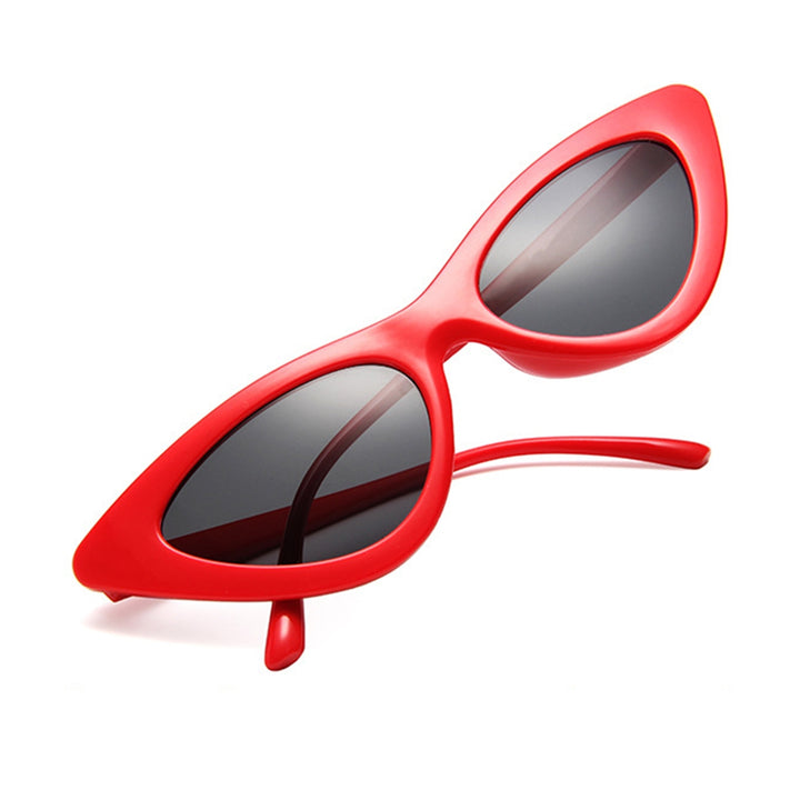 Women Sunglasses Eye-catching Solid Construction Plastic Fashionable Women Small Frame Sunglasses for Summer Image 10