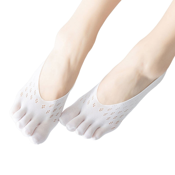 1 Pair Invisible Socks Funny Toe Solid Color High Elasticity Quick Dry for Sports Image 3