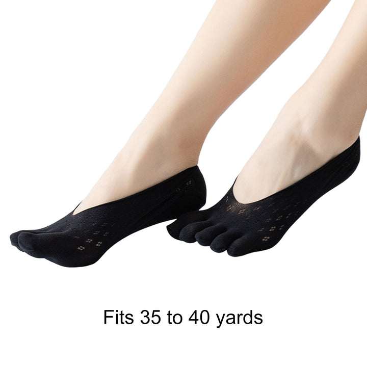 1 Pair Invisible Socks Funny Toe Solid Color High Elasticity Quick Dry for Sports Image 11