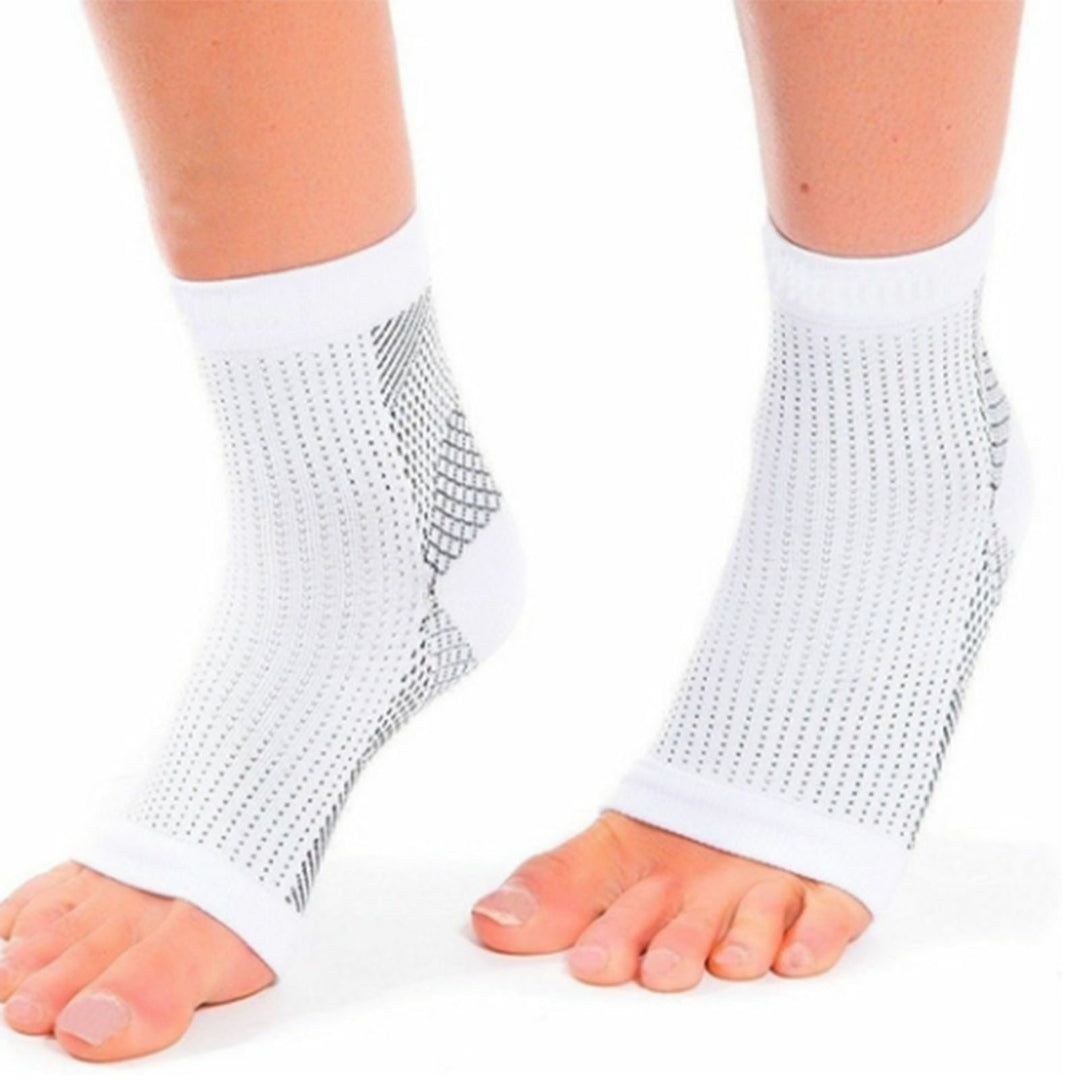Sports Socks Moisture-wicking Fabric Sweat Absorption Ankle Protection Anti-fatigue Compression Socks Foot Fitness Image 6