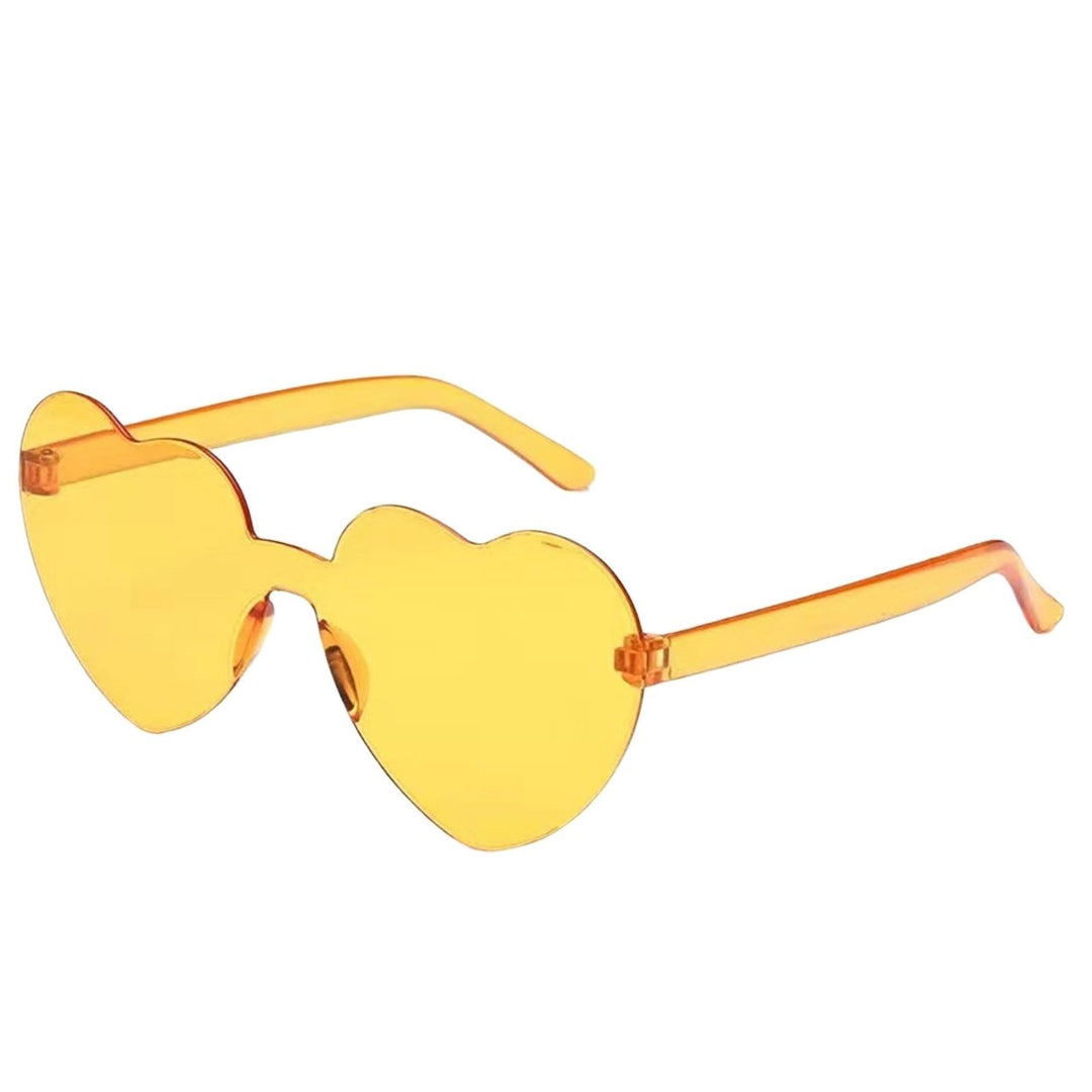 Lady Sunglasses Eye Protection Solid Color Cute Heart Shape Transparent Outdoor Sunglasses for Travel Image 1