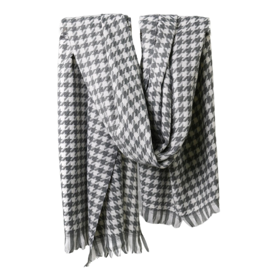 Women Scarf Plaid Print Thick Cozy Soft Washable Neck Protection Tassel Elastic Contrast Color Women Winter Shawl for Image 3