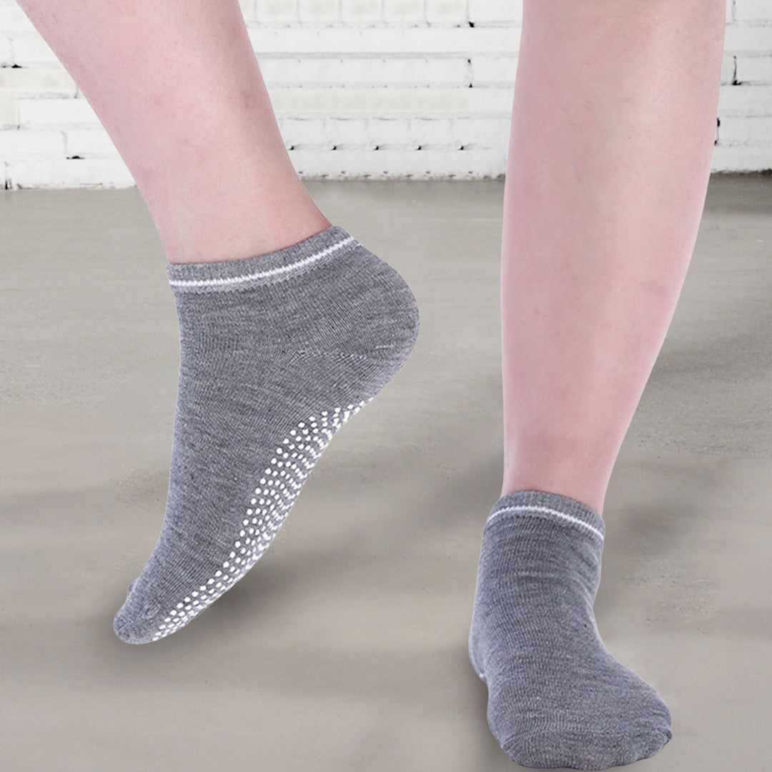 1 Pair Sports Socks Elastic Band Cozy Breathable Daily Wear Polyester Thin Anti-slip Socks Yoga Socks for Yoga Image 9