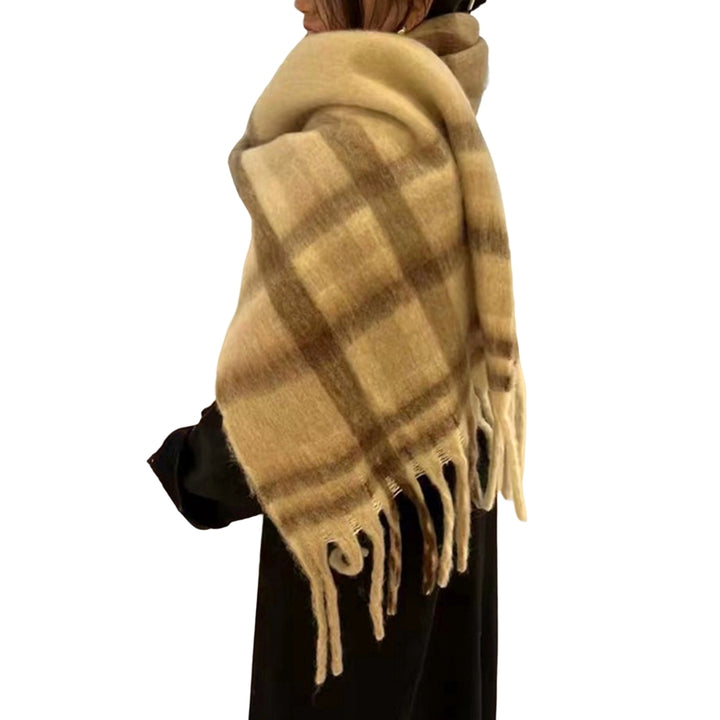 Women Winter Scarf Contrast Color Thicken Soft Tassel Lightweight Keep Warm Wide Elegant Winter Shawl for Daily Wear Image 8