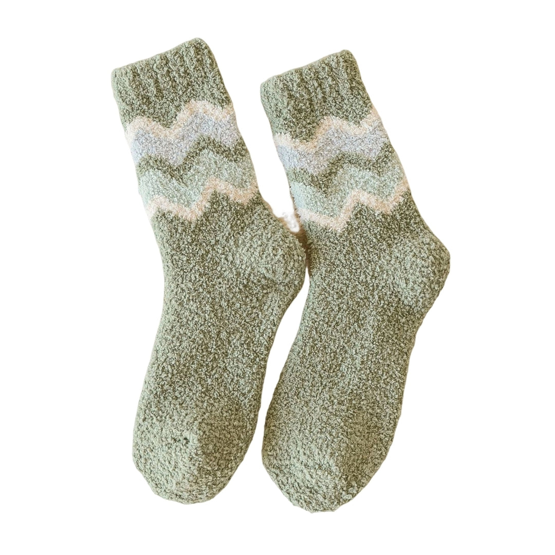 1 Pair Winter Socks Thickened Soft Breathable Perfect Fitting Bouncy Daily Wear Multicolor Mid-tube Coral Fleece Socks Image 6