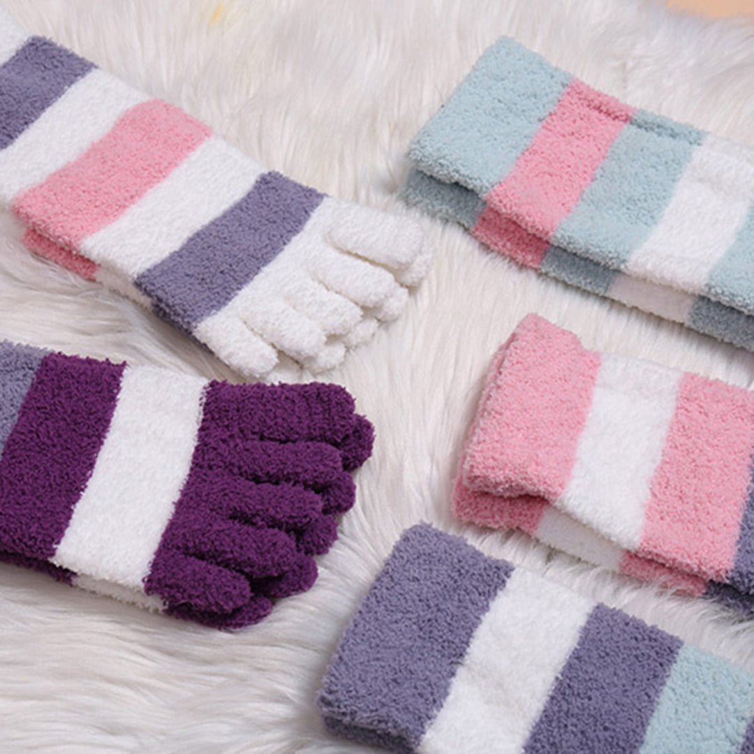 1 Pair Mid Tube Socks Middle Tube Contrast Color Split Toes High Elasticity Soft Keep Warm Non-Slip No Odor Five-finger Image 9