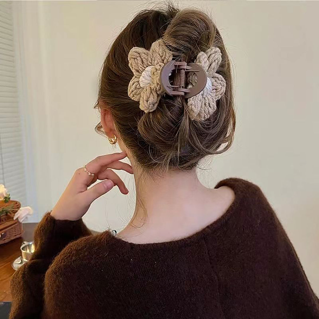 Hair Grip Strong Claw Non-slip Flower Design Contrast Color High-end Hair-fixed Decorative Strong Claw Ponytail Claw Image 3