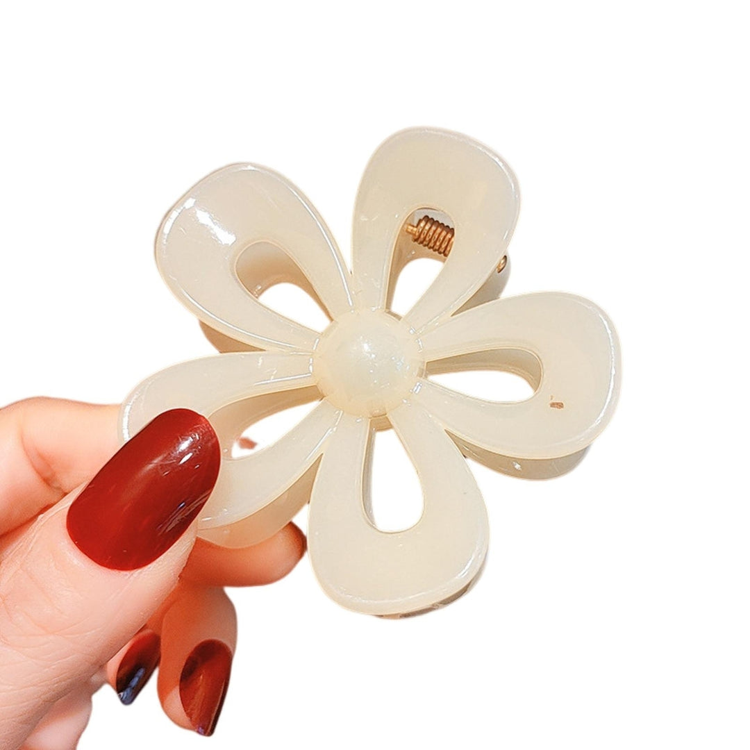Hair Claw Solid Color Hollow Out with Teeth Smooth Edge Elastic Hair Decoration Non-Slip Flower Shape Hair Grip Hair Image 7