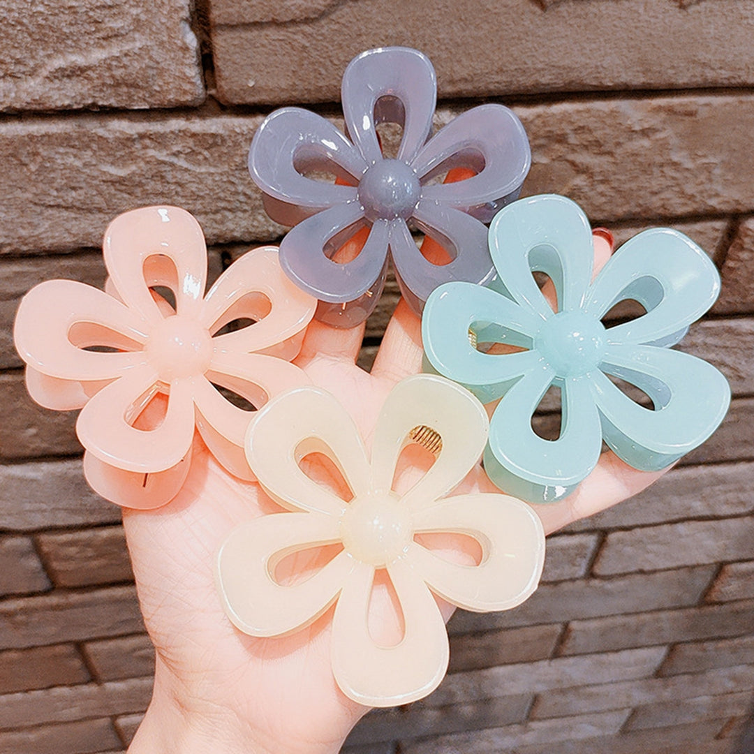 Hair Claw Solid Color Hollow Out with Teeth Smooth Edge Elastic Hair Decoration Non-Slip Flower Shape Hair Grip Hair Image 9