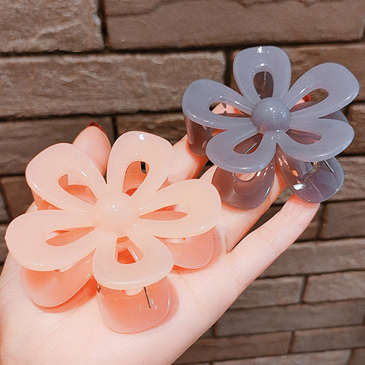 Hair Claw Solid Color Hollow Out with Teeth Smooth Edge Elastic Hair Decoration Non-Slip Flower Shape Hair Grip Hair Image 12