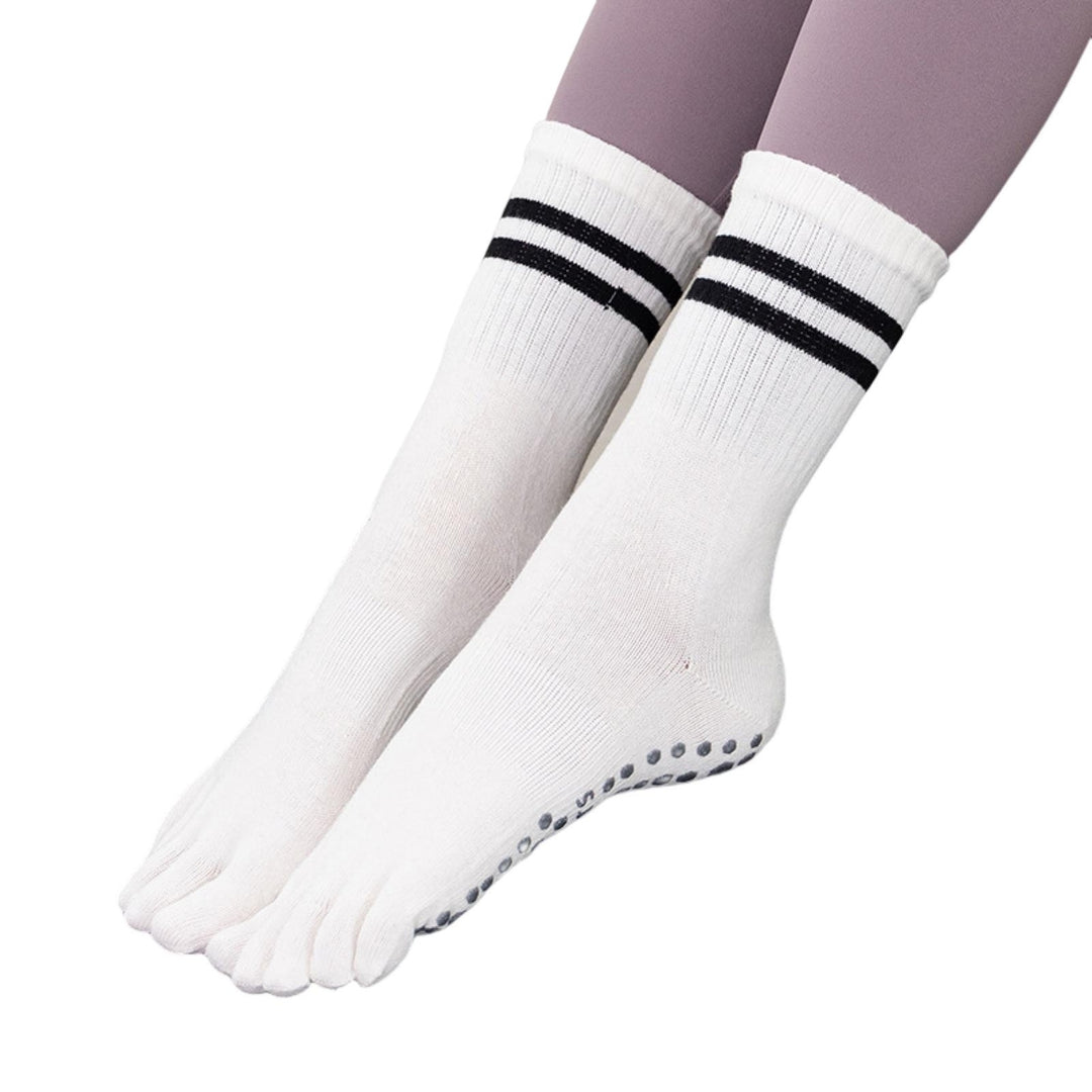 1 Pair Yoga Socks Comfortable Touch Dot Design Thicken Breathable Soft Anti-slip Polyester Cotton Mid-tube Five-toed Image 3