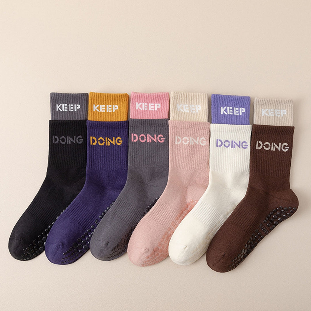 1 Pair Women Sports Socks Anti-skid Bottom Silicone Particle Contrast Color Sweat Absorption Letter Image 10