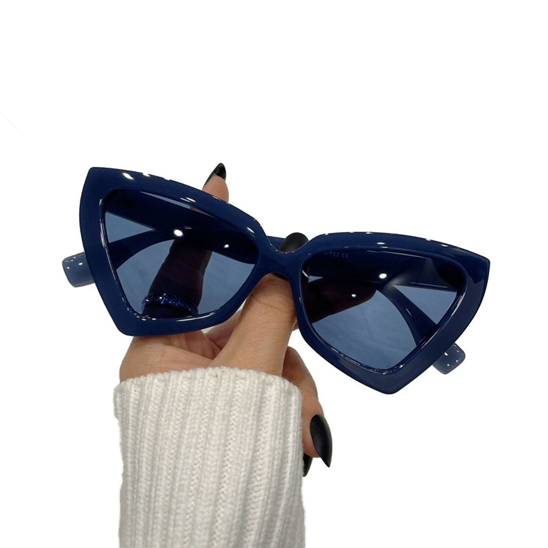 Polygon Big Frame Integrated Lens True Color Women Sunglasses Fashion Anti-UV Travel Sun Glasses Image 3