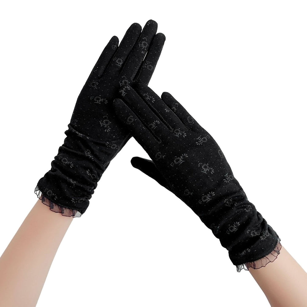 1 Pair Floral Print Anti-slip Palm Driving Gloves Full Finger Lace Stitching Wrist Extended Girls Image 2