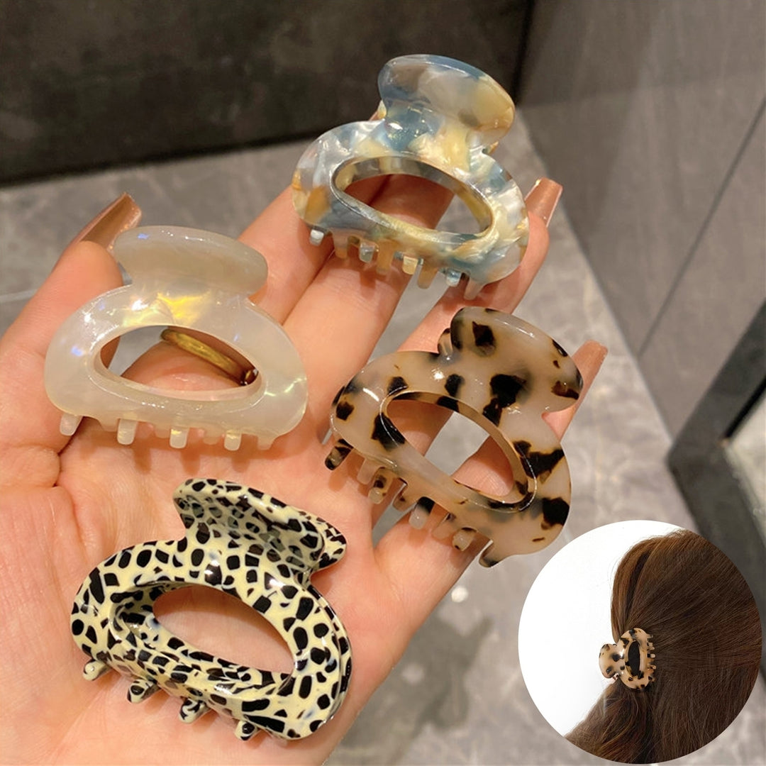 Mini Hair Clip Women Girls Anti-slip Leopard Print Strong Claw Contrast Color Hair Claw Barrette Crab Hairpin Styling Image 1