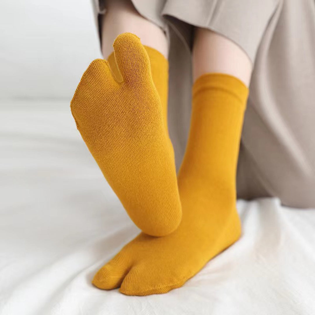 1 Pair Women Sock Middle Tube Two Toes Solid Color Soft High Elasticity Anti-slip Ankle Protection Sweat Absosrption Image 10