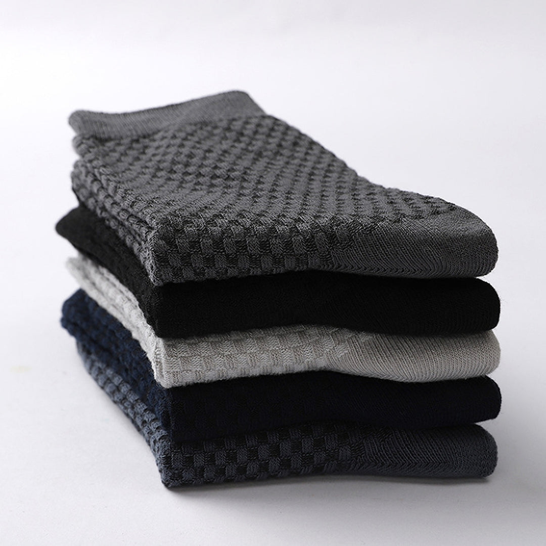 1 Pair Men Medium Tube Socks Super Soft Elastic Breathable Moisture-wicking Solid Color Winter Warm Socks Image 12