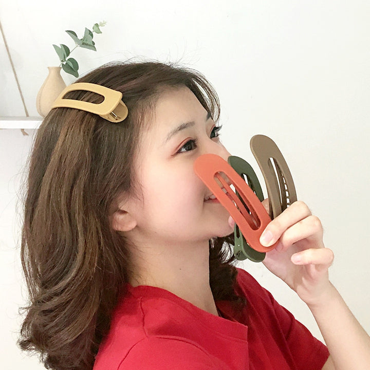 Women Large Hairpin Hollow Elastic Spring Anti-slip Solid Color Smooth Lightweight Bangs Clip Hair Fixation Decoration Image 10