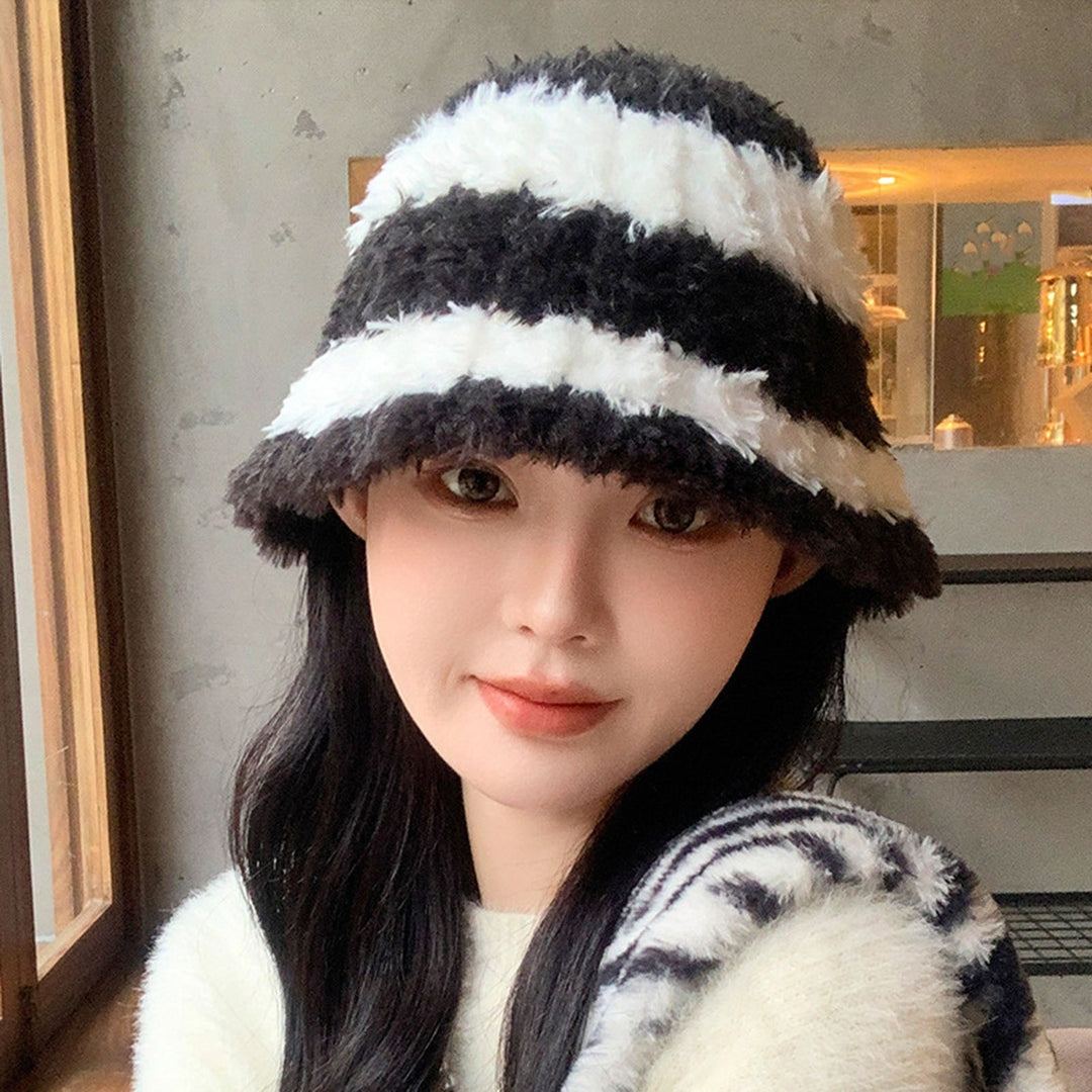 Stylish Plush Hat Warm Trendy Versatile Autumn Winter Thickened Design Fisherman Basin Hat for Women Image 4