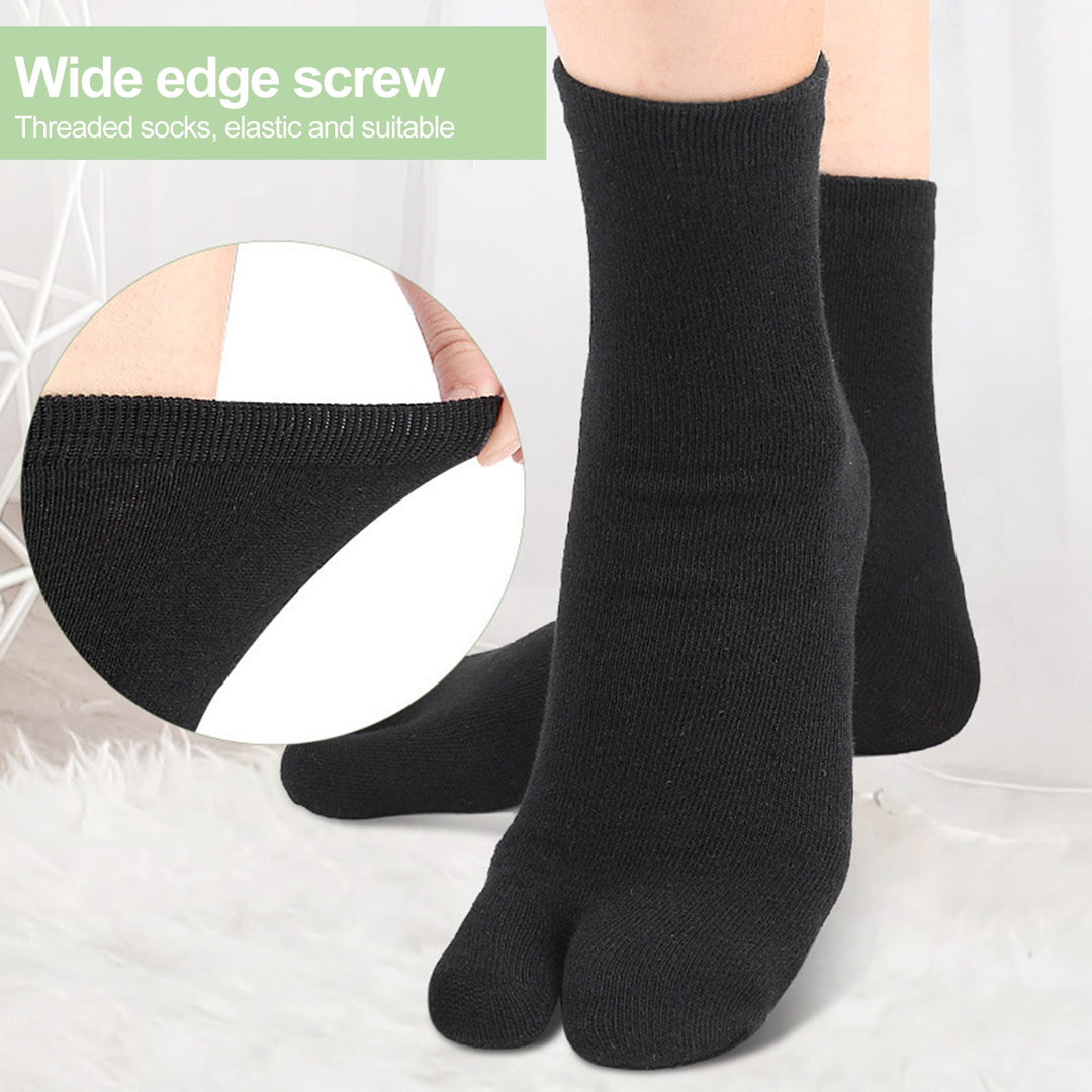 Unisex Socks Split Toe Soft Breathable Mid-tube Non Slip Anti-skid Particle Bottom Pilates Yoga Workout Sticky Crew Image 4