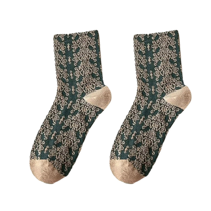 1 Pair Women Socks Retro 3D Embossed Mid-tube Thick Soft Warm Anti-slip High Elasticity Flower Rabbit Pattern Breathable Image 4