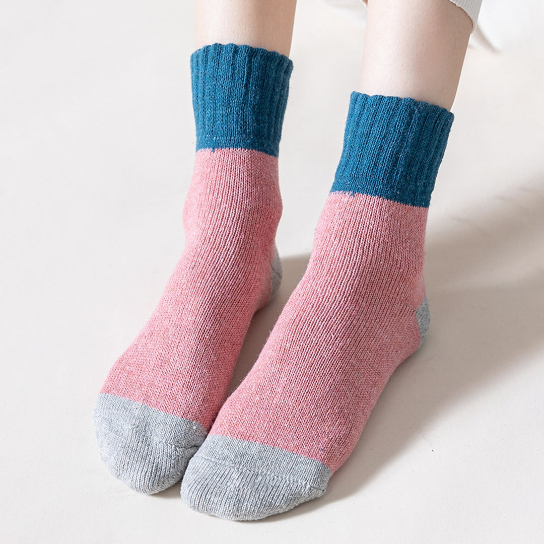 1 Pair Women Fall Winter Socks Contrast Color Mid-tube Thick Warm No Odor Elastic Anti-slip Knitted Sweat Absorption Image 8