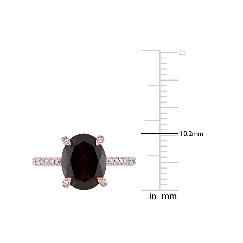 3.00 Carat (ctw) Oval Garnet Ring in 10K Rose Gold with Diamonds 1/10 carat (ctw) Image 2