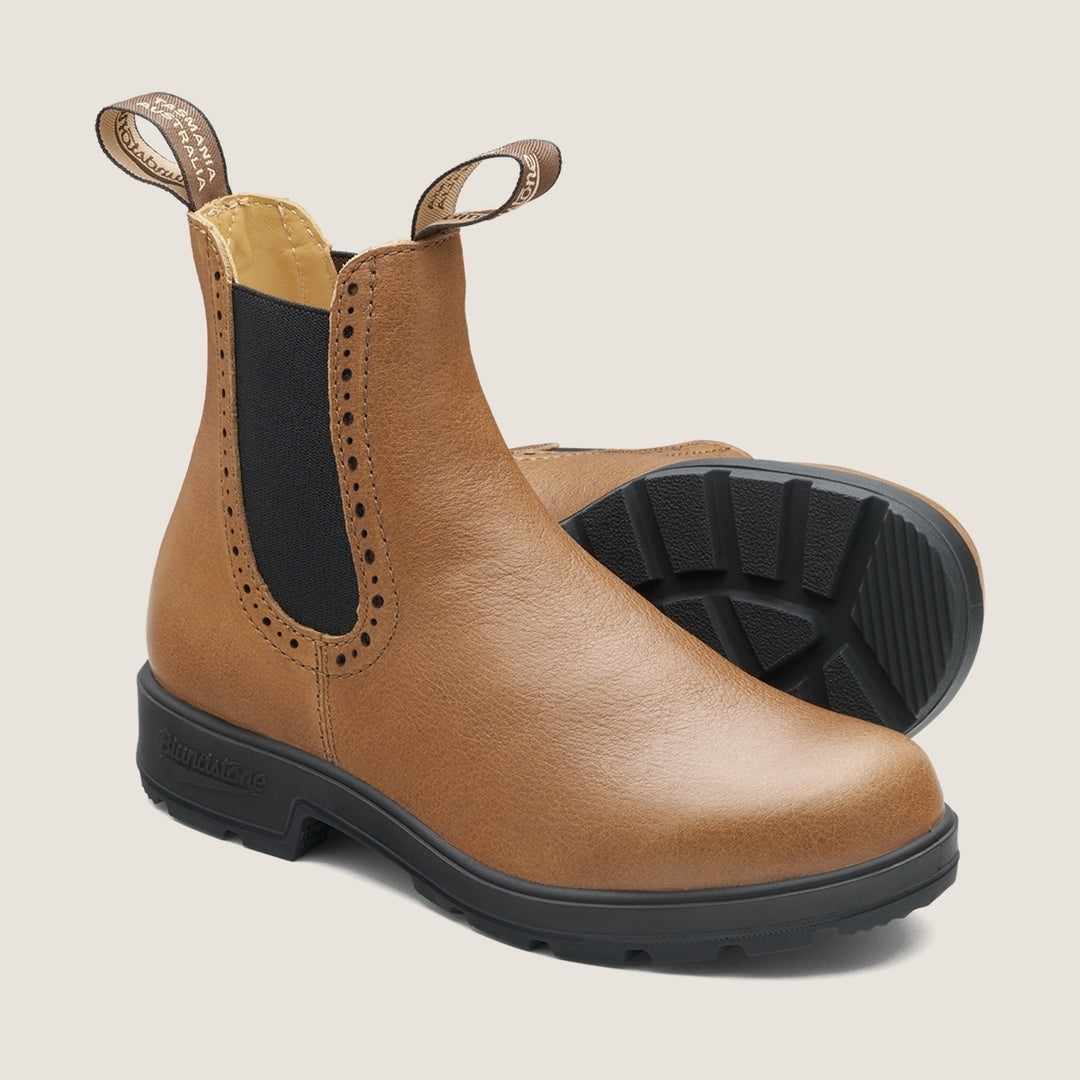 Blundstone Originals High Top Boots Camel - 2215 CAMEL Image 2