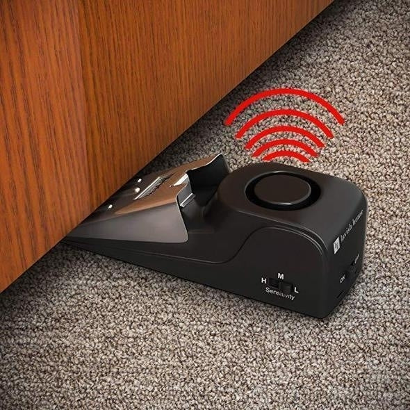 Home Security Door Stop Alarm Image 2