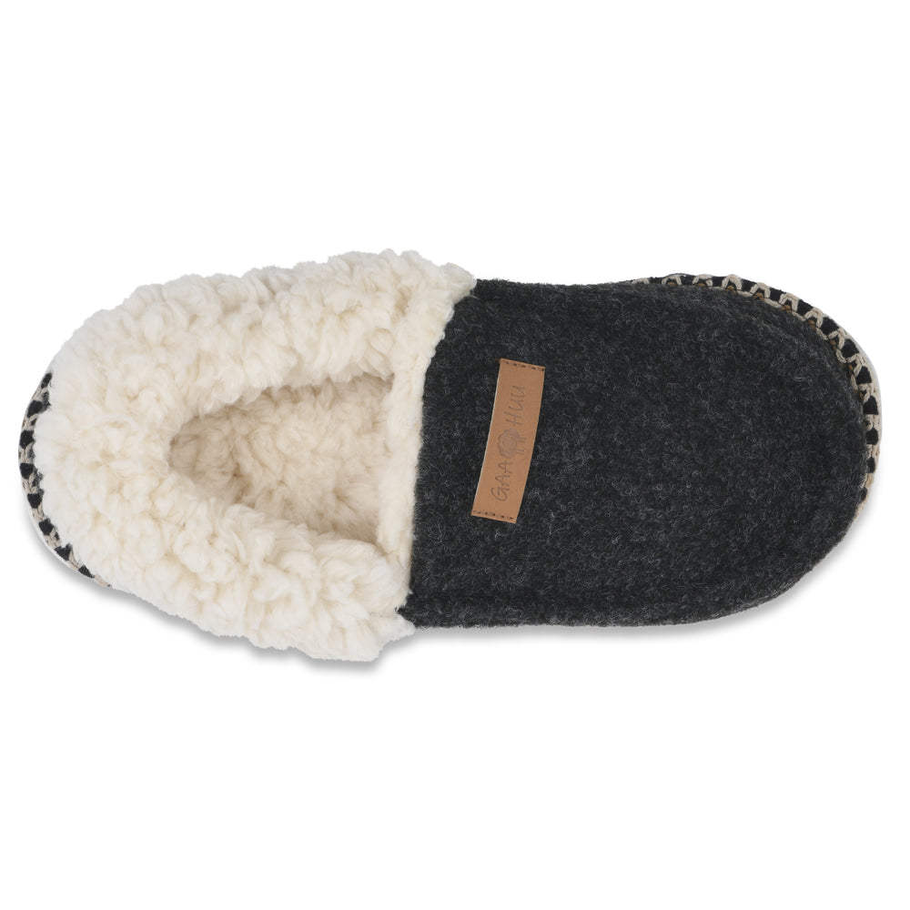 Gaahuu womens faux shearling linedmemory foam mocassin slippers Image 2