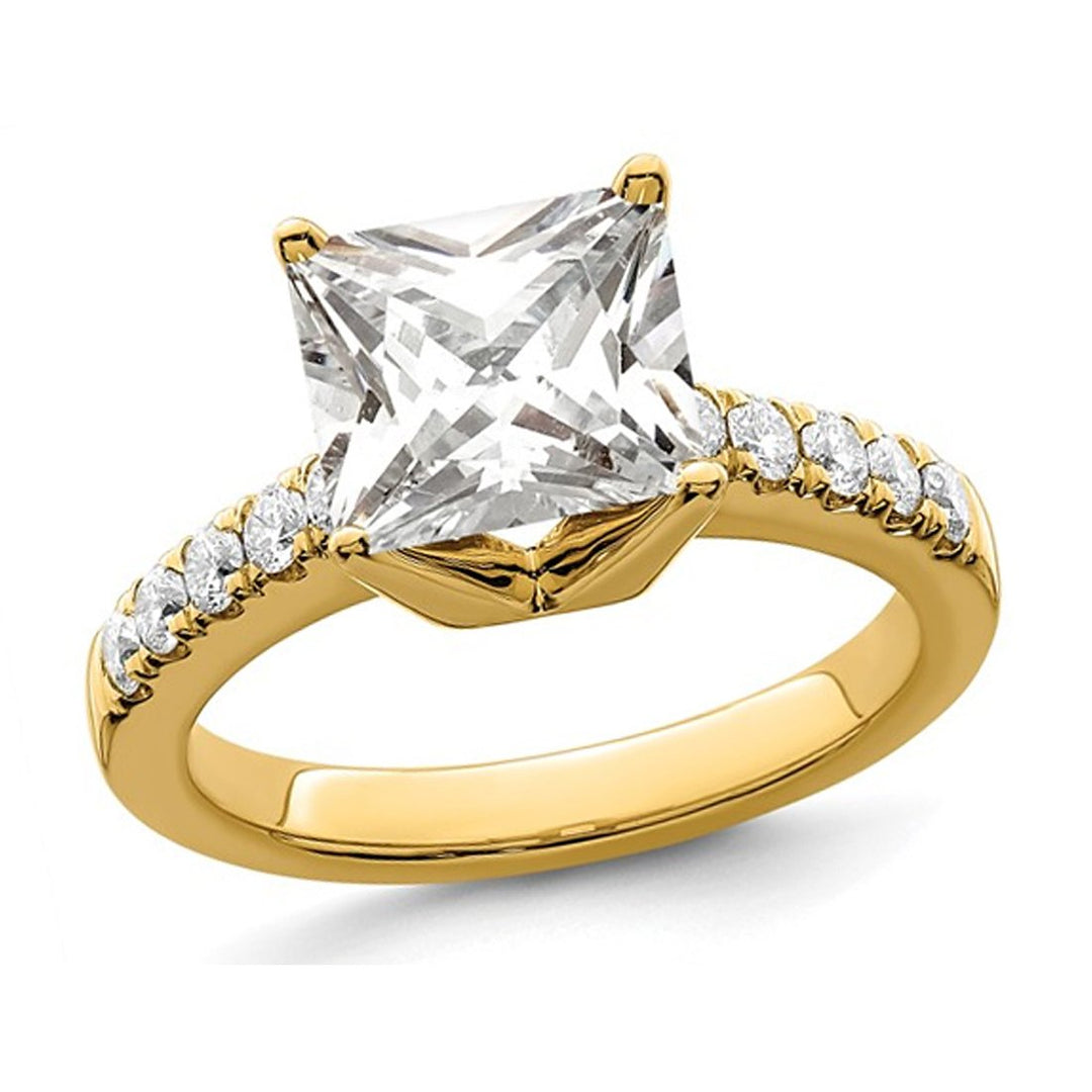 2.40 Carat (ctw VS2 G-H) Certified Princess Lab-Grown Diamond Engagement Ring 14K Yellow Gold Image 1