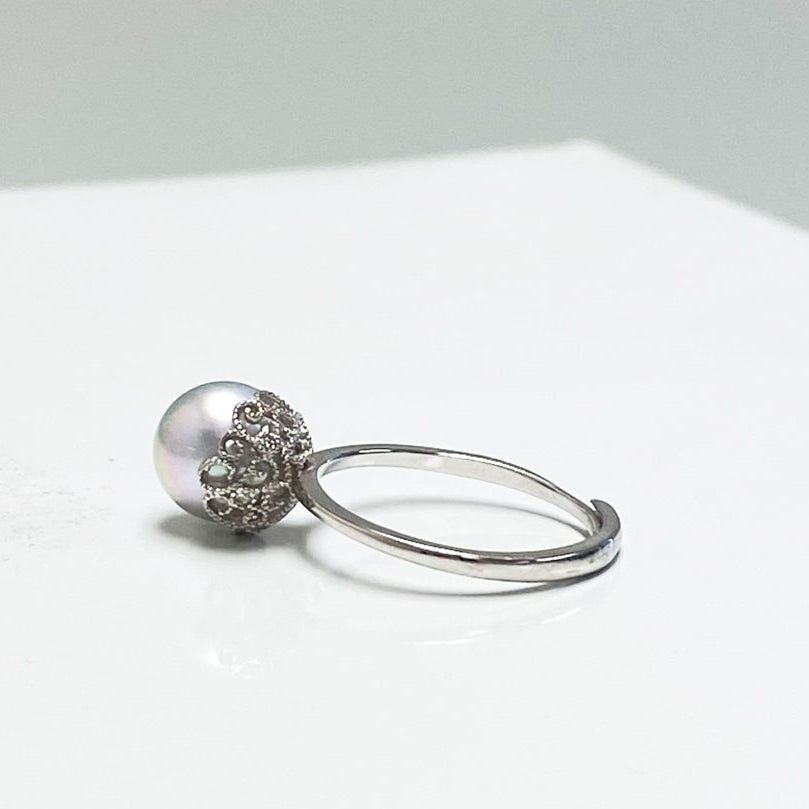 Anahi Akoya Pearl Lace Ring Image 1