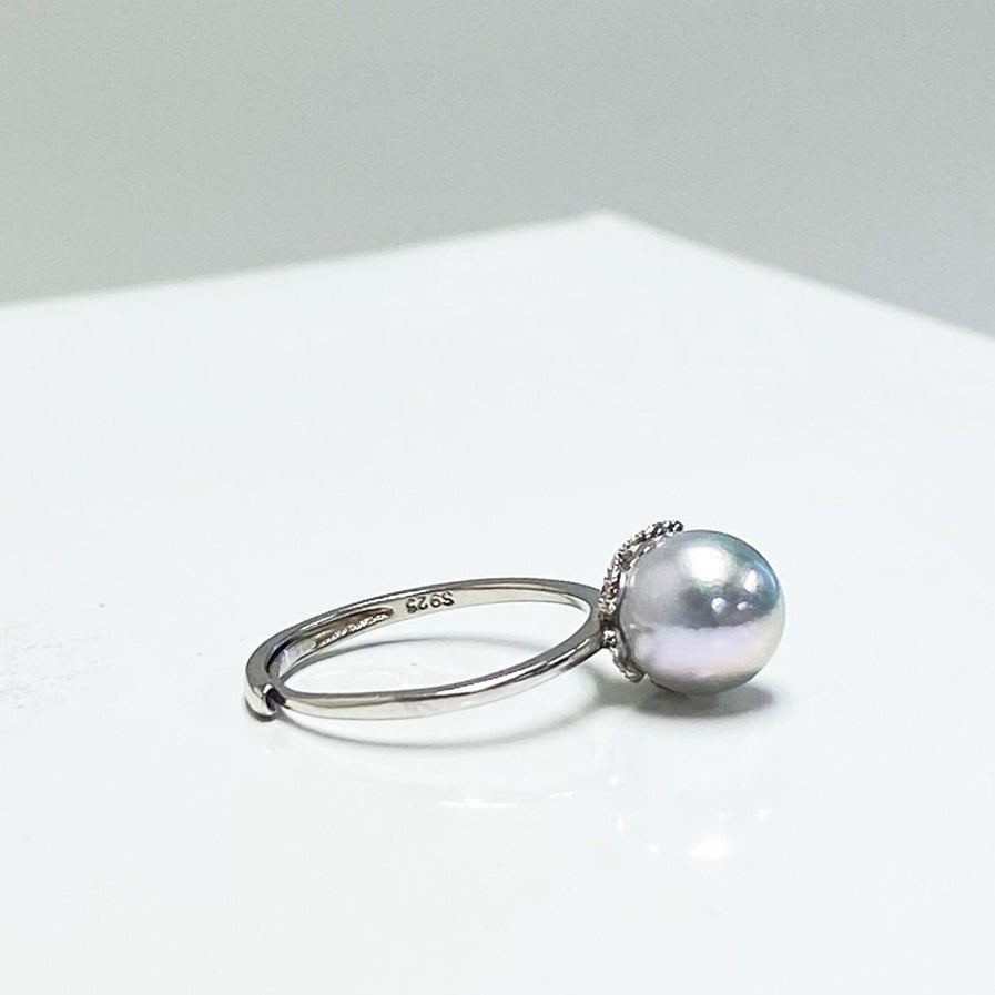 Anahi Akoya Pearl Lace Ring Image 2