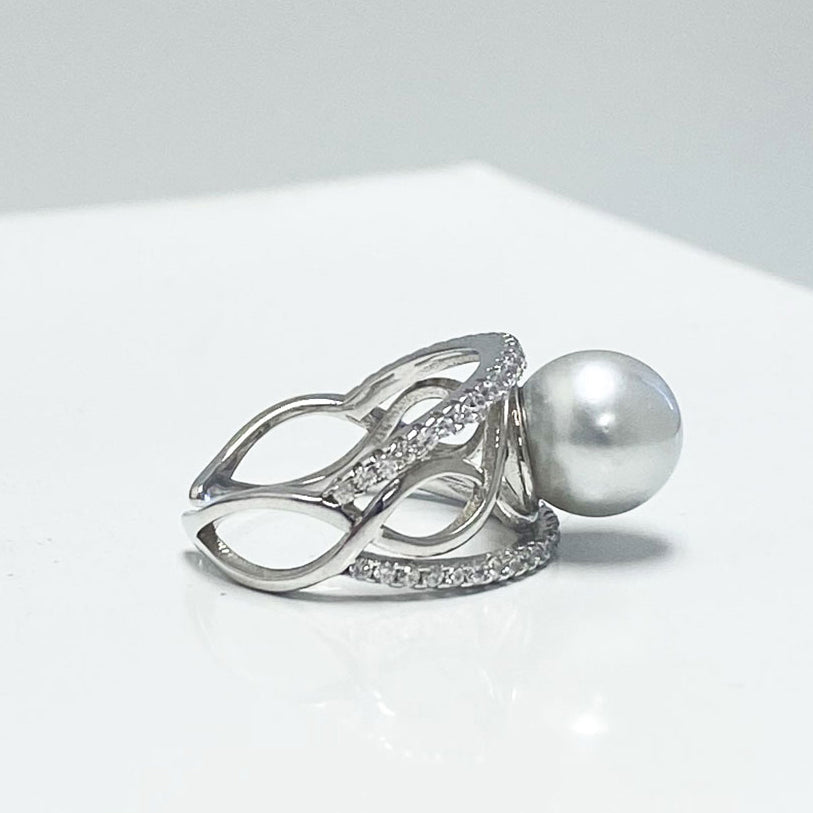 Angie South Sea Pearl Loop Ring Image 3