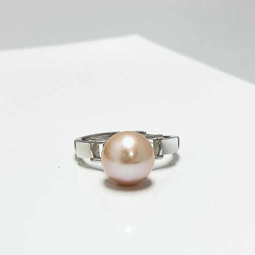Aubrey Fresh Water Lovely Pearl Ring Image 2