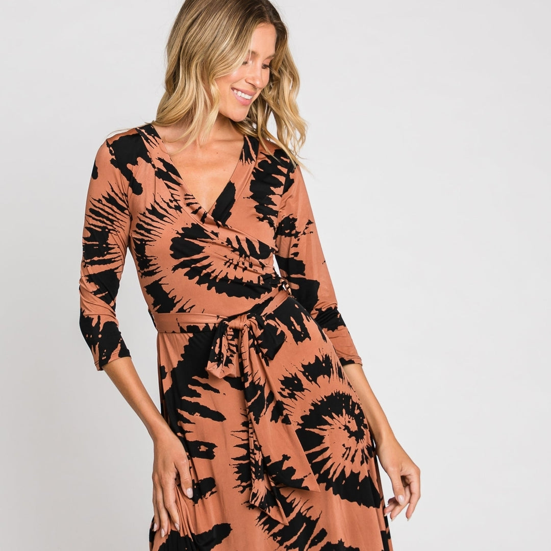 Big Swirl Venechia Maxi Wrap Dress Image 4