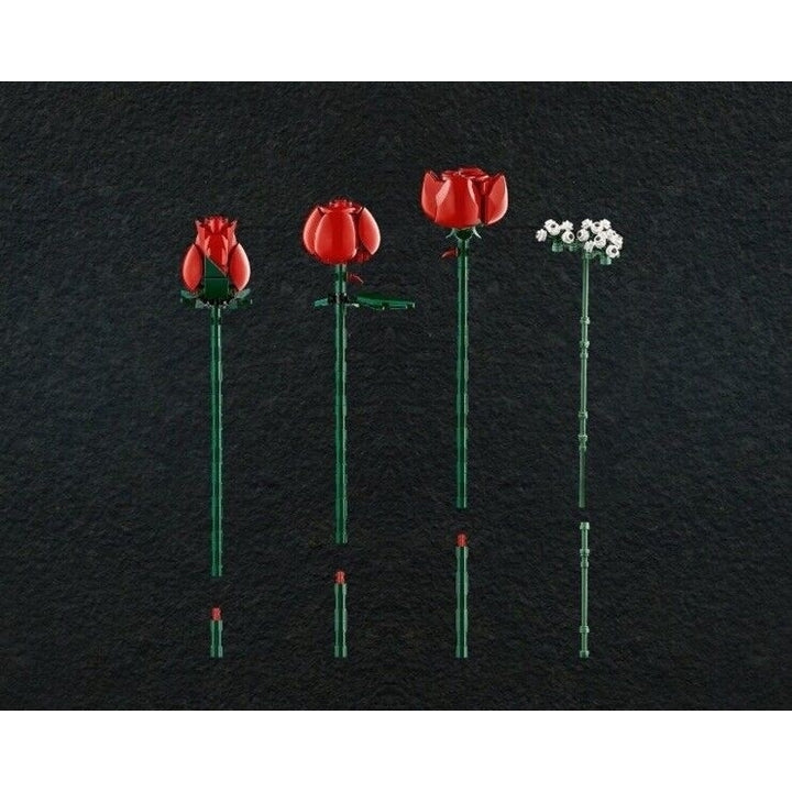 LEGO 2024 Icons Botanical Collection Bouquet of Roses Building Set Image 4