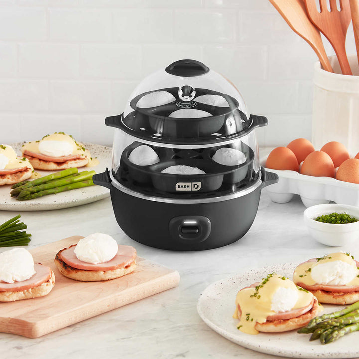 Dash 17 Piece All-in-One Egg Cooker Image 4