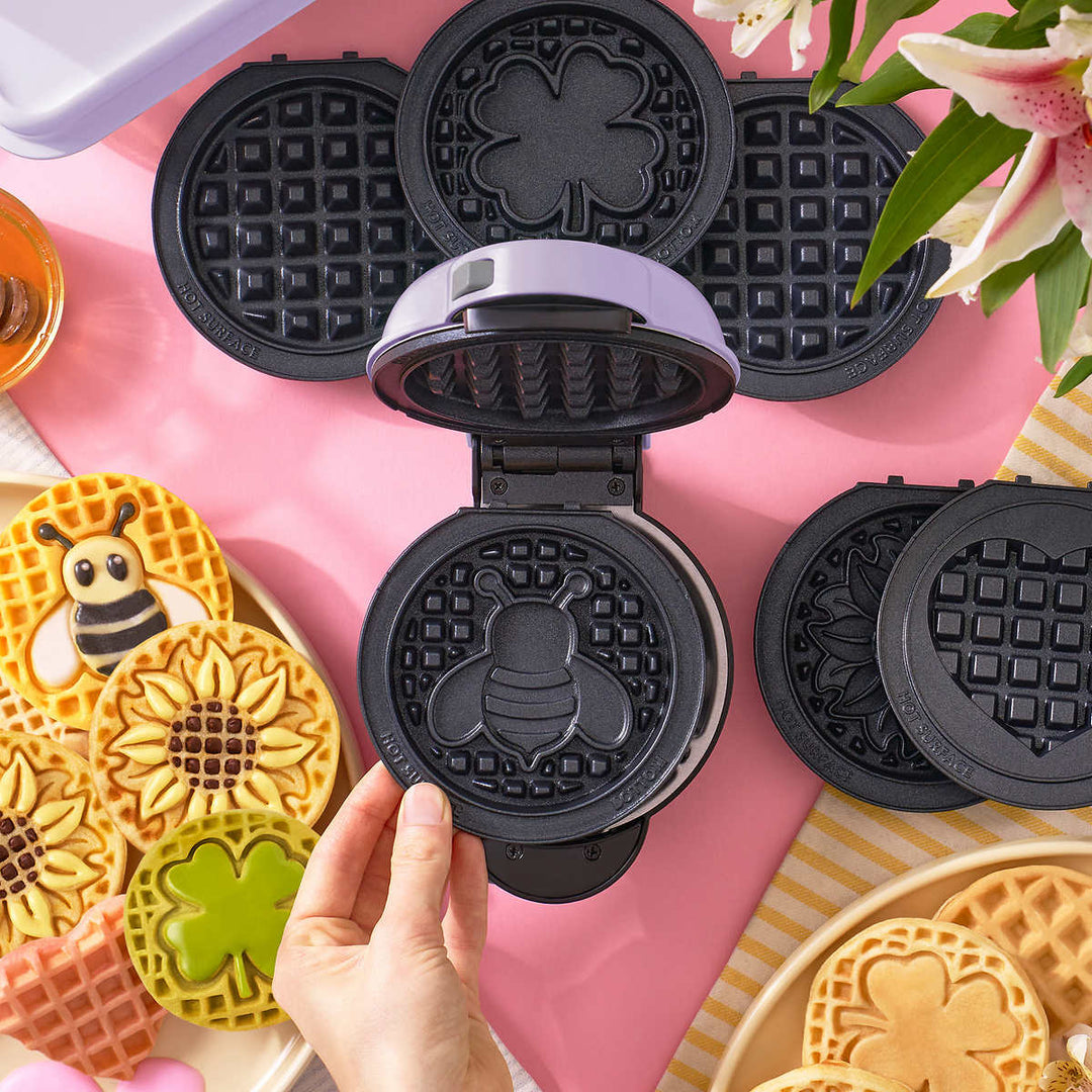 Dash Multi-Plate Mini Waffle Maker with Removable Plates Image 3