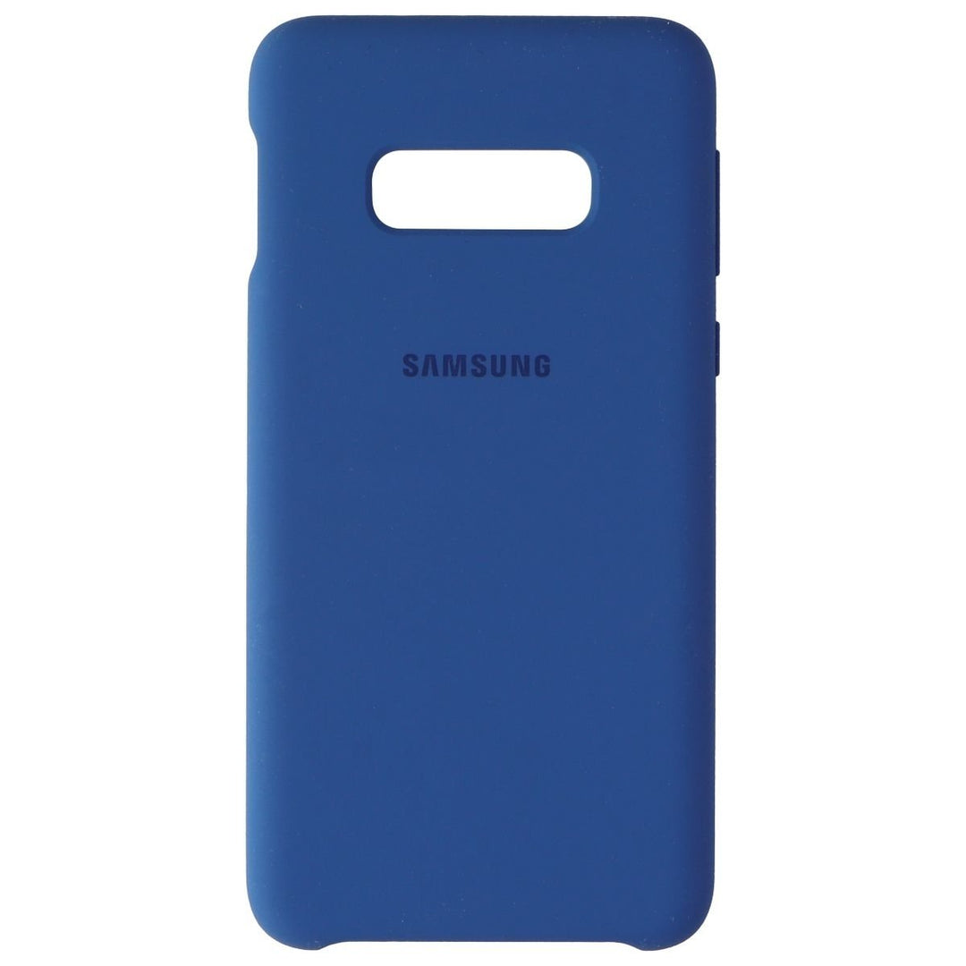 Samsung Official Silicone Case for Samsung Galaxy S10e - Blue Image 2