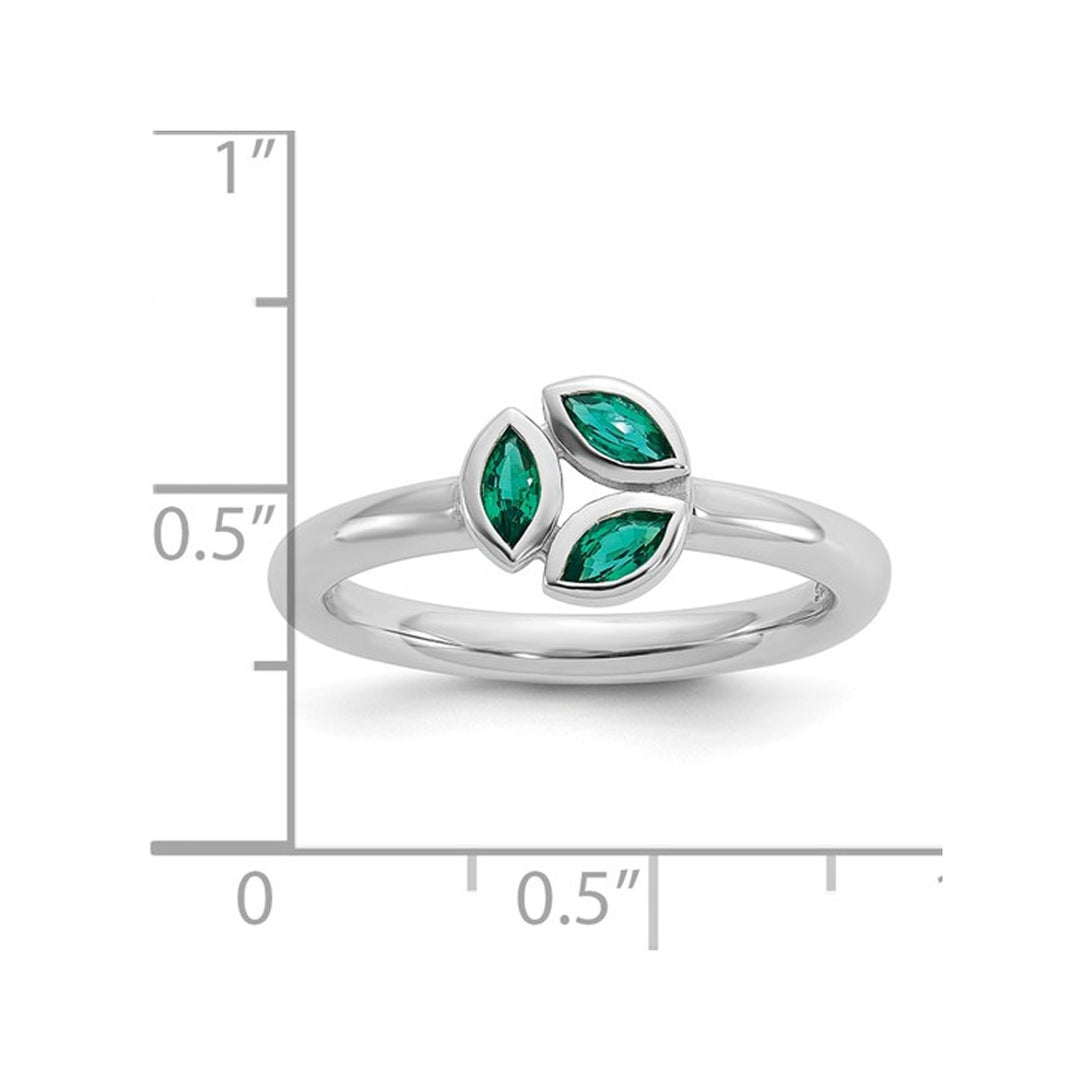 1/5 Carat (ctw) Lab-Created Emerald Leaf Ring in Sterling Silver Image 4