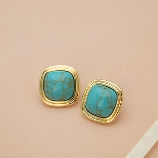 Chinese style earrings styles in spring and summerwith ethnic minority stylegreen turquoisecracksand natural vintage Image 1