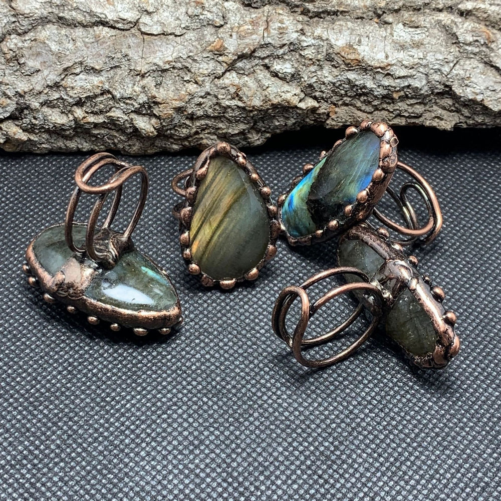 1PC Labradorite Irregular Shape Vintage Boho Antique Copper Adjustable Ring Handmade Crystal Quartz Healing Energy Image 2