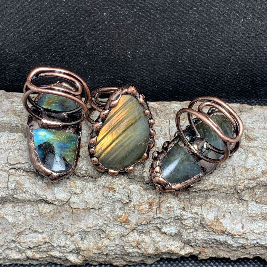 1PC Labradorite Irregular Shape Vintage Boho Antique Copper Adjustable Ring Handmade Crystal Quartz Healing Energy Image 3