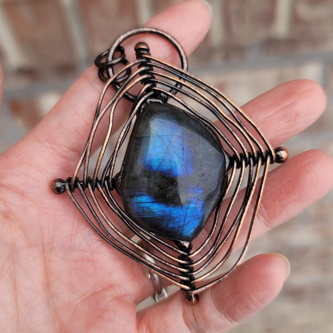 Braided Spider Web Labradorite Vintage Boho Pendant Necklace Crystal Quartz Healing Energy Tribal Irregular Shape Image 4